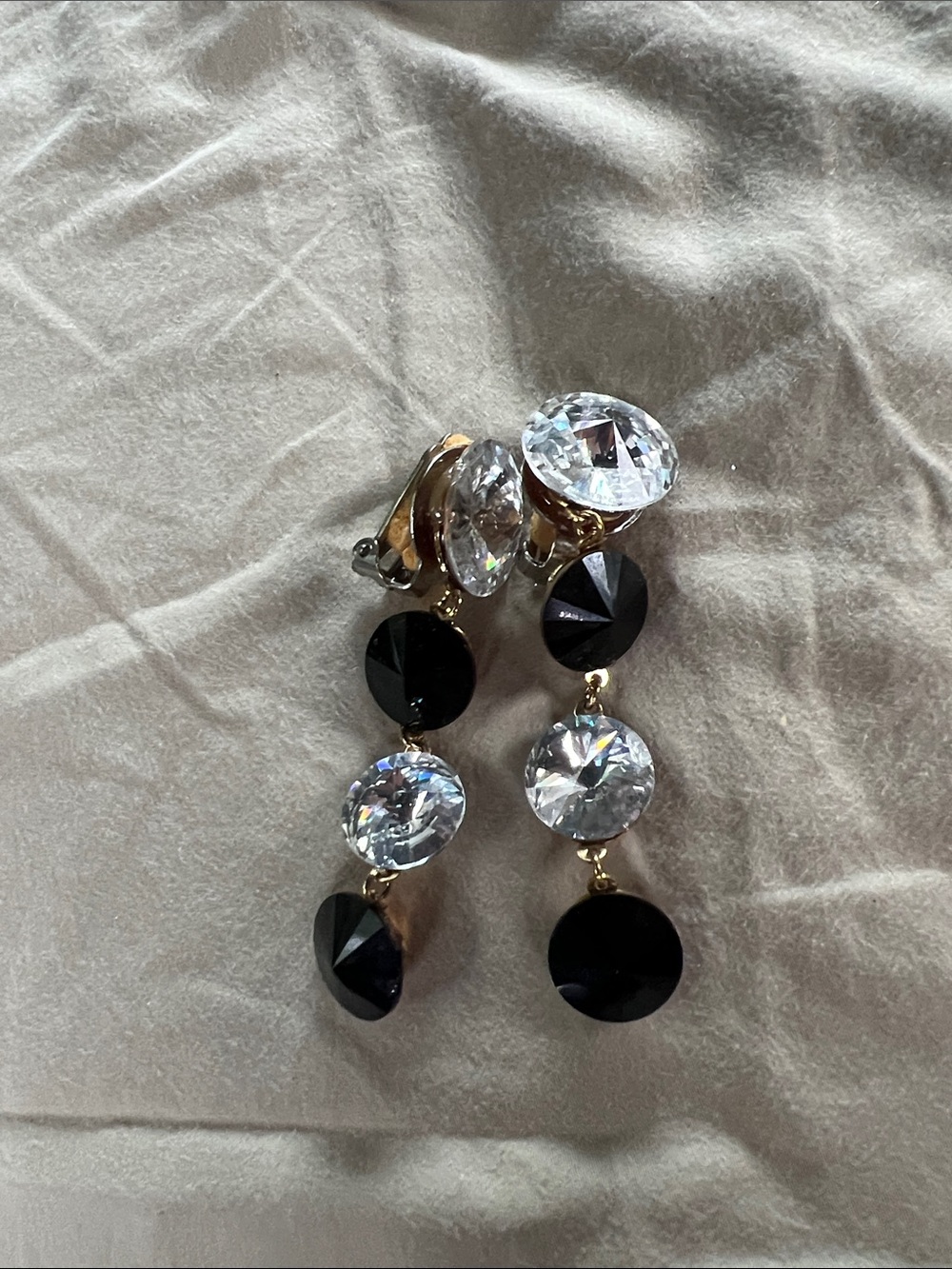 Vintage Wendy Gell Clear Rhinestone Clip On Earrings